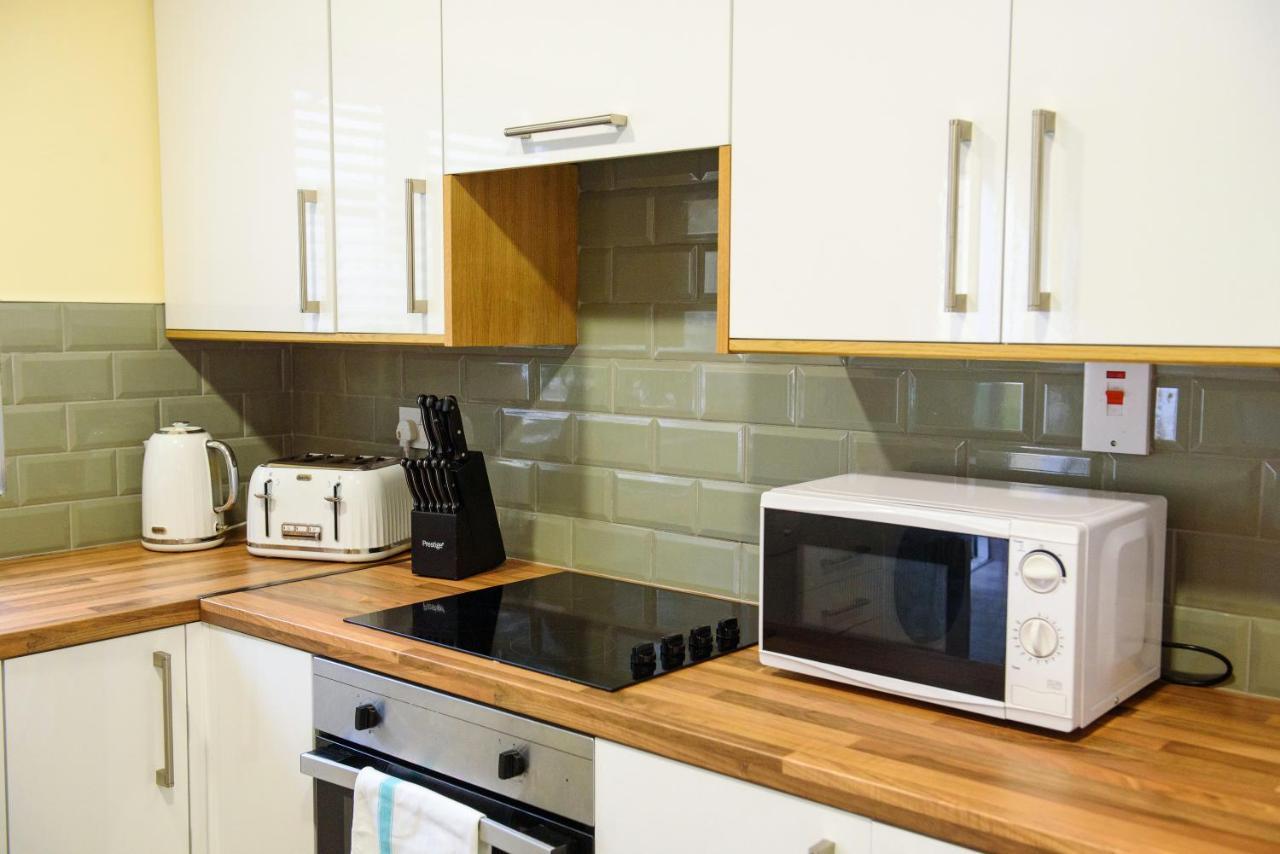Waterfront Self Catering Houses Carrick on Shannon エクステリア 写真