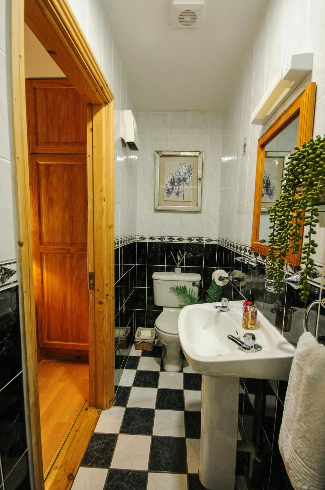 Waterfront Self Catering Houses Carrick on Shannon エクステリア 写真