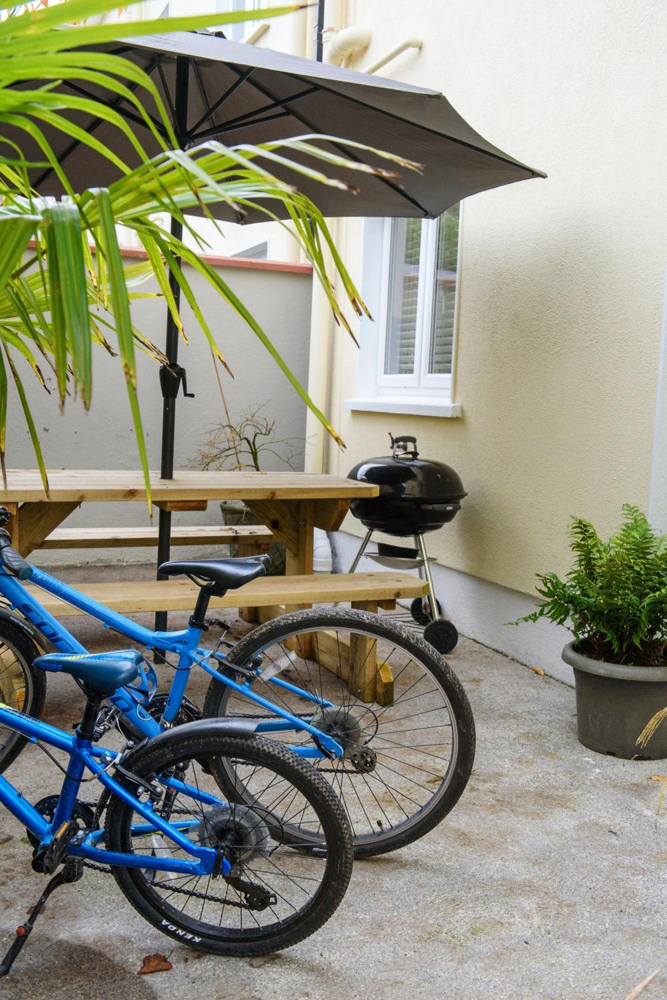 Waterfront Self Catering Houses Carrick on Shannon エクステリア 写真