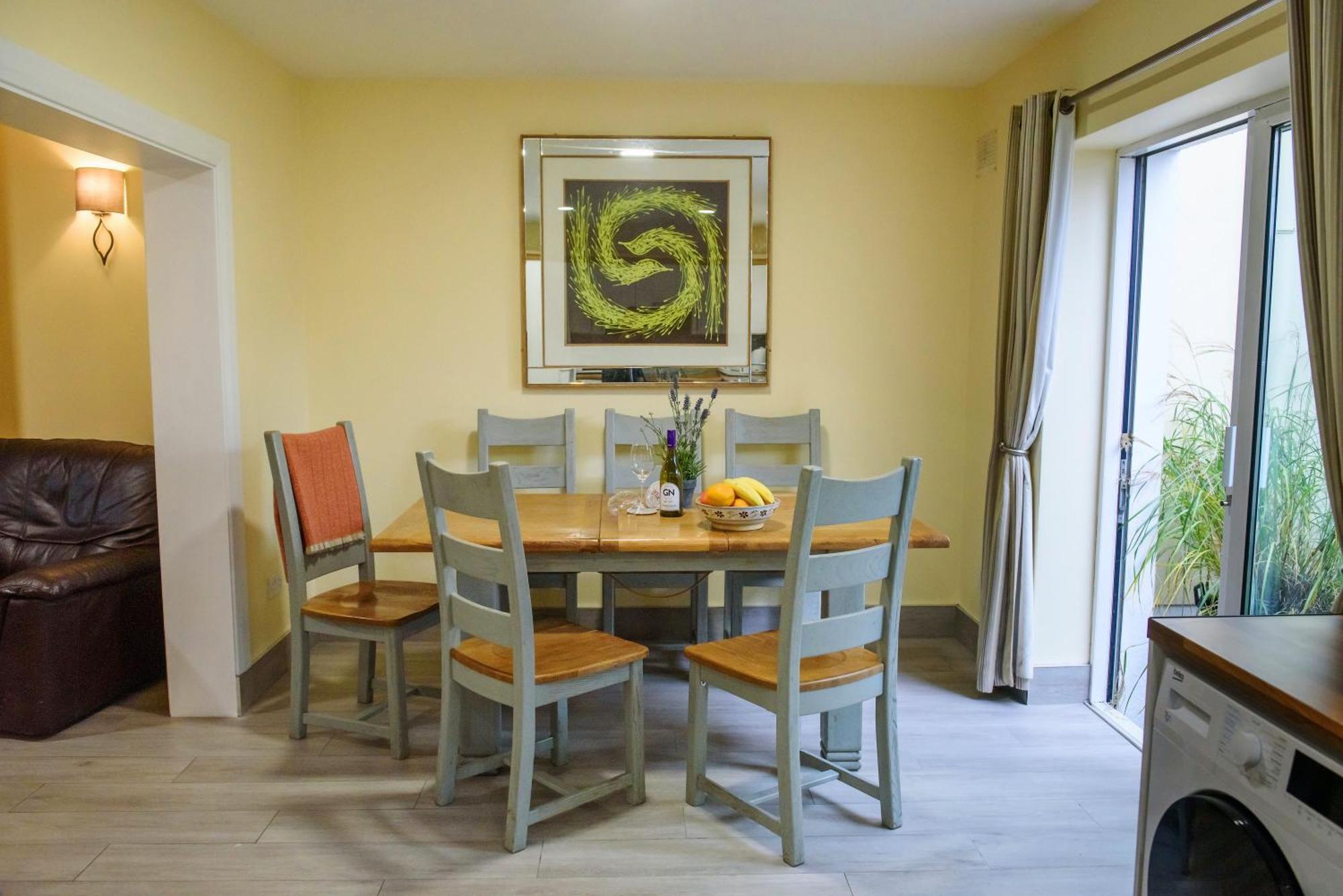 Waterfront Self Catering Houses Carrick on Shannon エクステリア 写真
